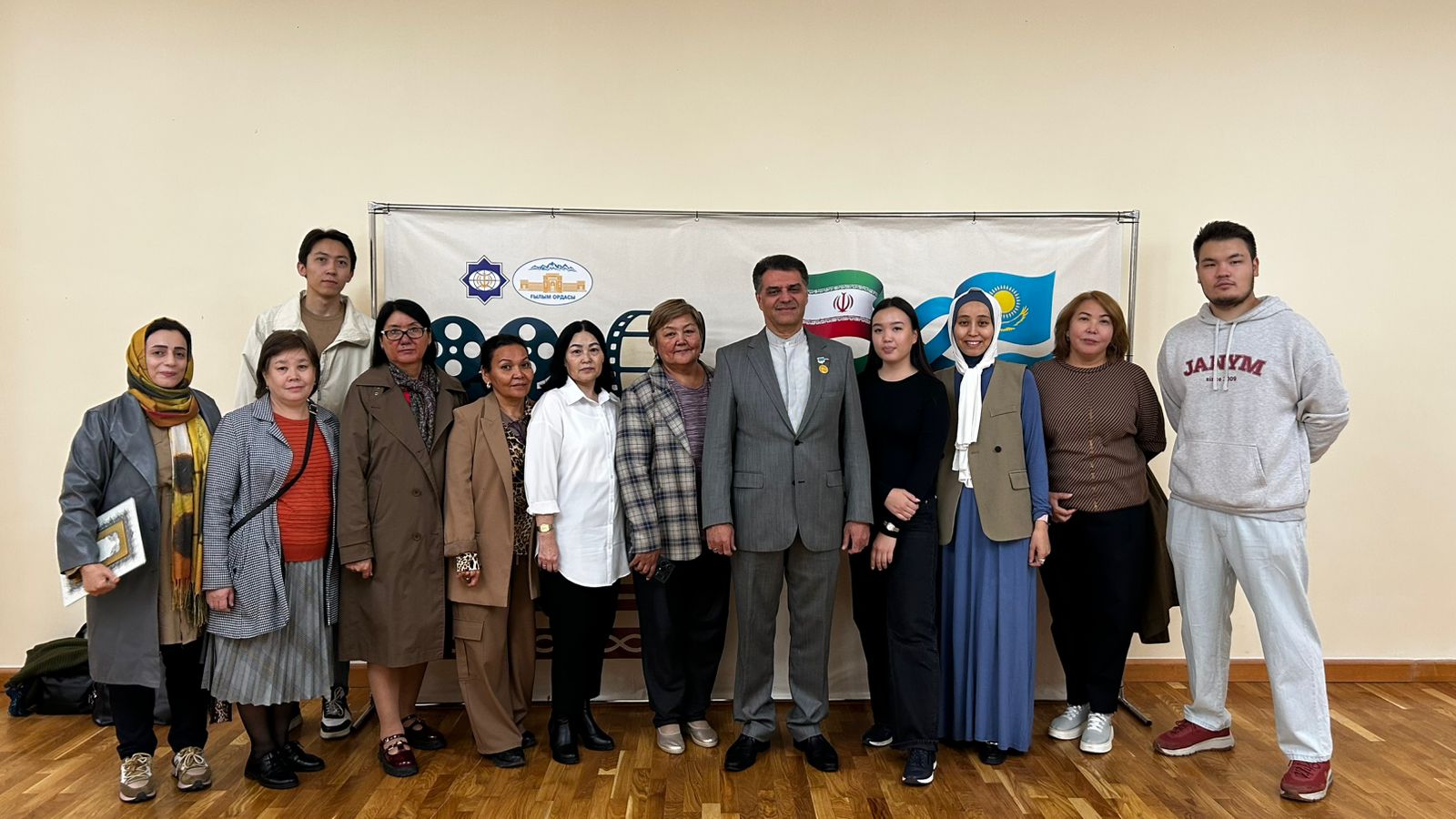ИРАН КИНО ЖӘНЕ ӨНЕРІ ТҮНІ